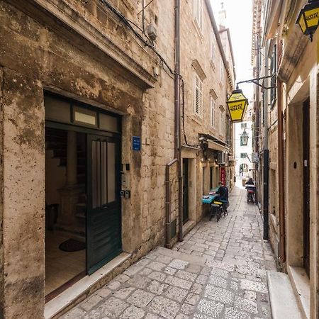 Relaxing Apartment Paulina With Balcony Dubrovnik Bagian luar foto