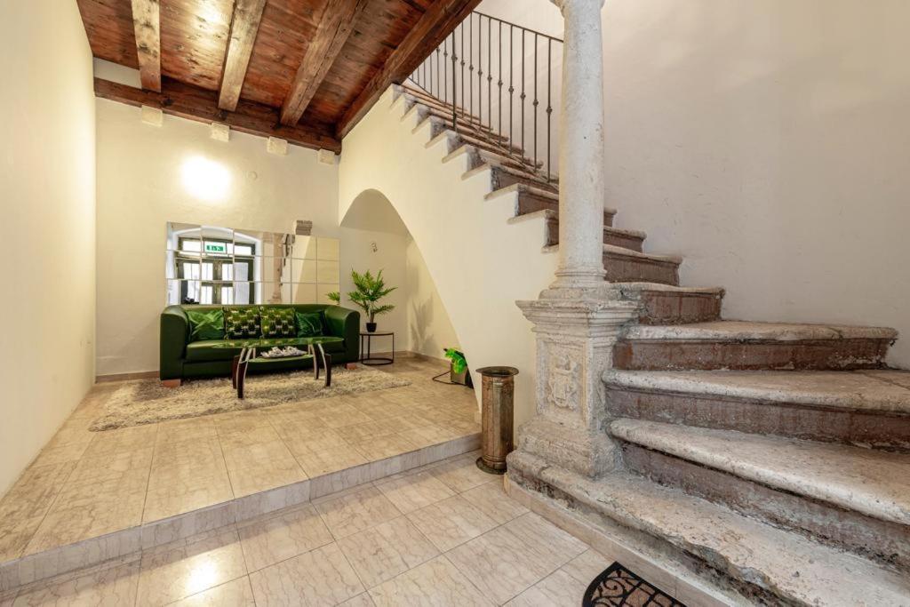 Relaxing Apartment Paulina With Balcony Dubrovnik Bagian luar foto