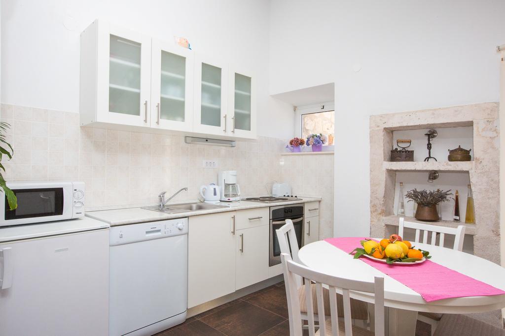 Relaxing Apartment Paulina With Balcony Dubrovnik Ruang foto