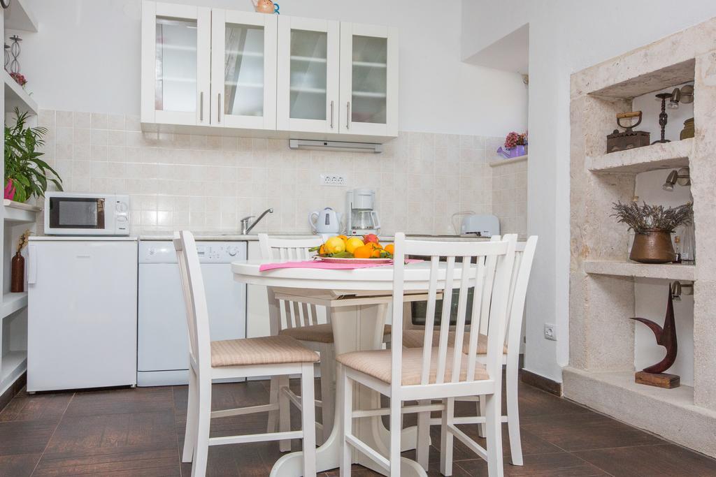 Relaxing Apartment Paulina With Balcony Dubrovnik Ruang foto