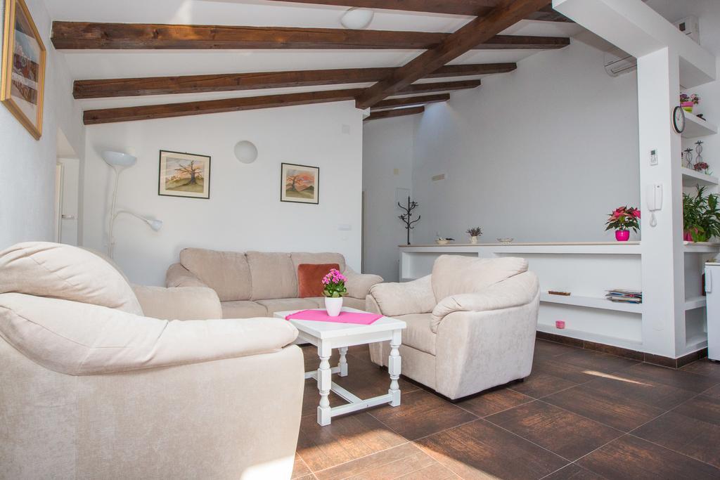 Relaxing Apartment Paulina With Balcony Dubrovnik Ruang foto